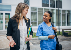Jetzt für Trainee bewerben