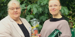 Bad Salzschlirf: Einrichtungsleiterin neben neuer Betreuungsdienstleiterin.