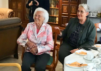 Bad Salzschlirf Hundertster Geburstag Erna Tilli 6.jpg