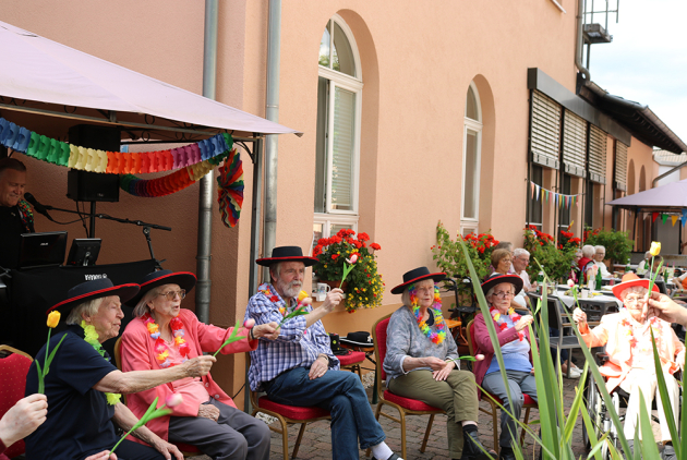 Singen und spenden beim Sommerfest