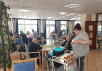 Dudenhofen_Vatertagsgrillen Bewohnergruppe.jpg